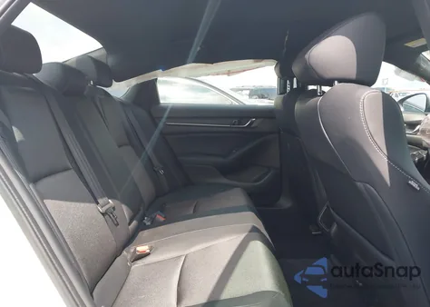 2018 Honda Accord Sport z USA, uszkodzony, nr VIN 1HGCV1F31JA157152